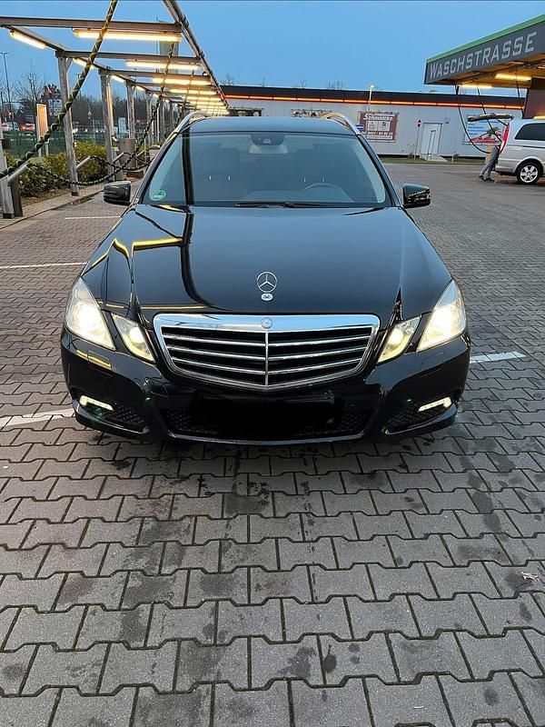 Gebraucht Mercedes 350 231 PS (169 kW) 2010 Schwarz Kombi