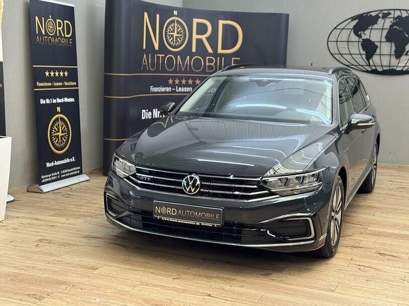 Gebraucht VW Passat GTE 218 PS (160 kW) 2021 Uranograu Kombi