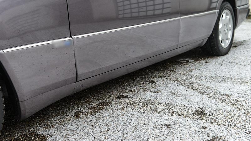 Gebraucht Mercedes 220 150 PS (110 kW) 1993 Kombi