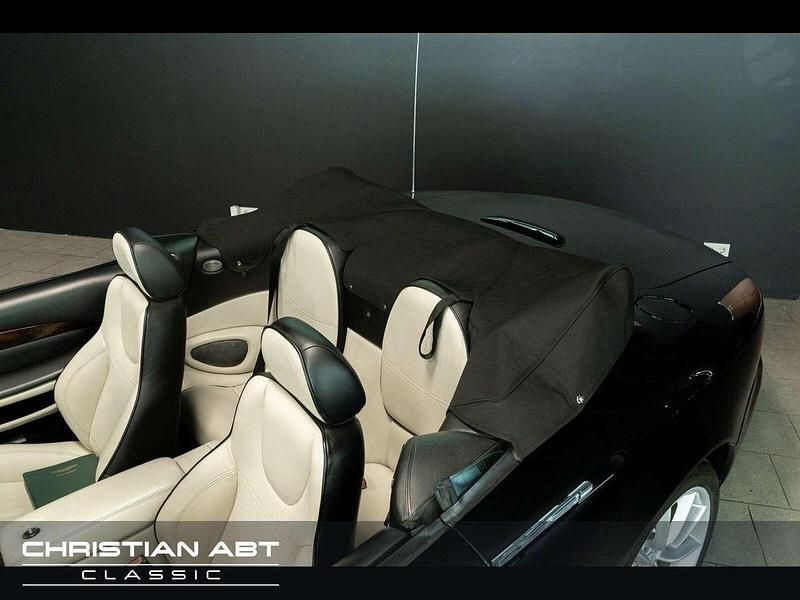 Gebraucht Aston Martin DB7 416 PS (305 kW) 2001 Schwarz Cabrio