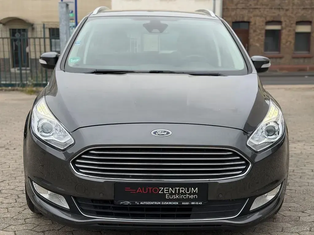 Gebraucht Ford Galaxy Titanium 160 PS (117 kW) 2016 Magnetic Van / Kleinbus