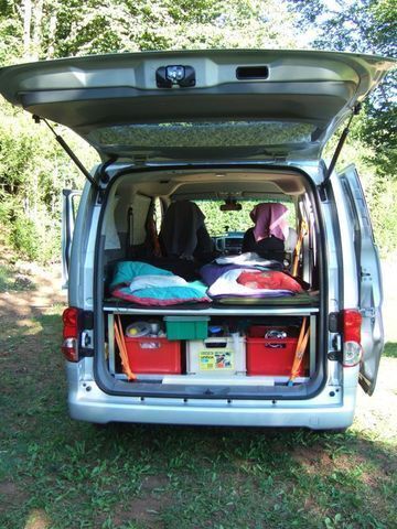 Gebraucht Nissan Evalia 150 PS (110 kW) 2012 Silber metallic Van / Kleinbus