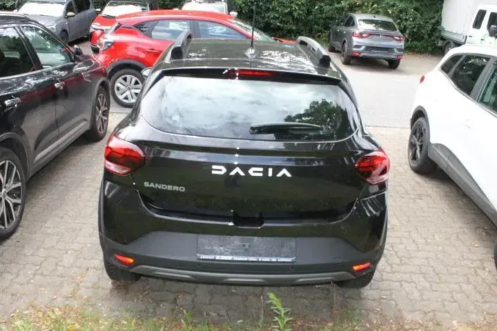 Gebraucht Dacia Sandero Expression 91 PS (66 kW) 2024 Schwarz SUV