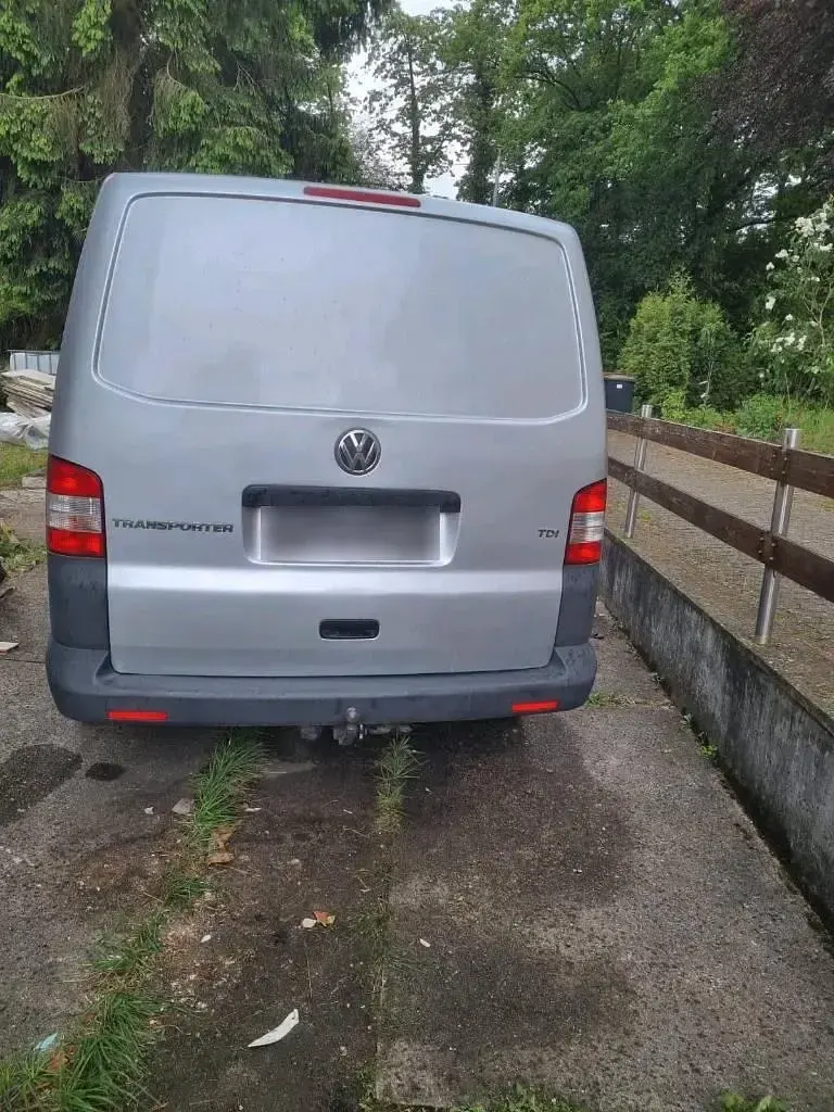 Używany VW Transporter 101 KM (74 kW) 2012 Srebrny Van
