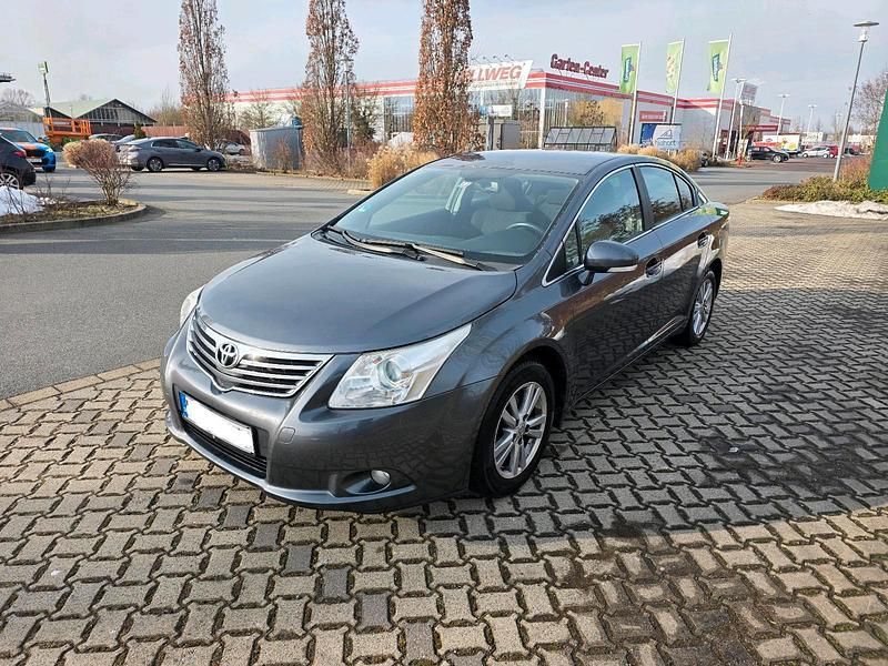 Gebraucht Toyota Avensis 130 PS (95 kW) 2009 Grau Limousine