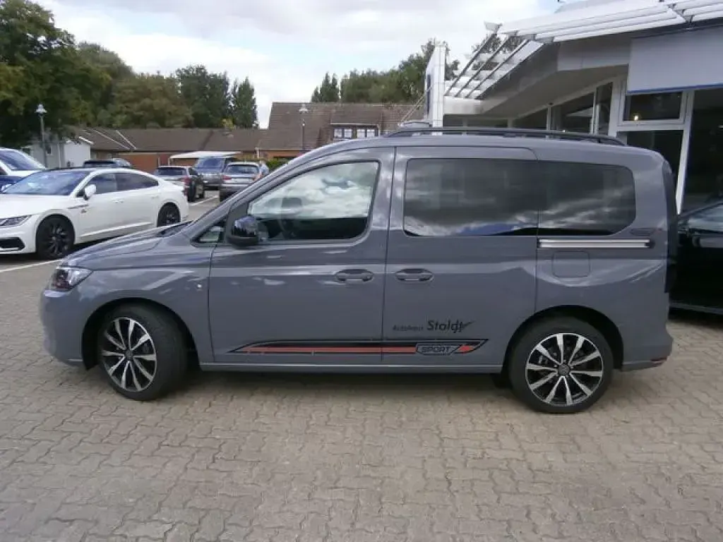 Gebraucht VW Caddy Family 122 PS (89 kW) 2025 Grau Van / Kleinbus