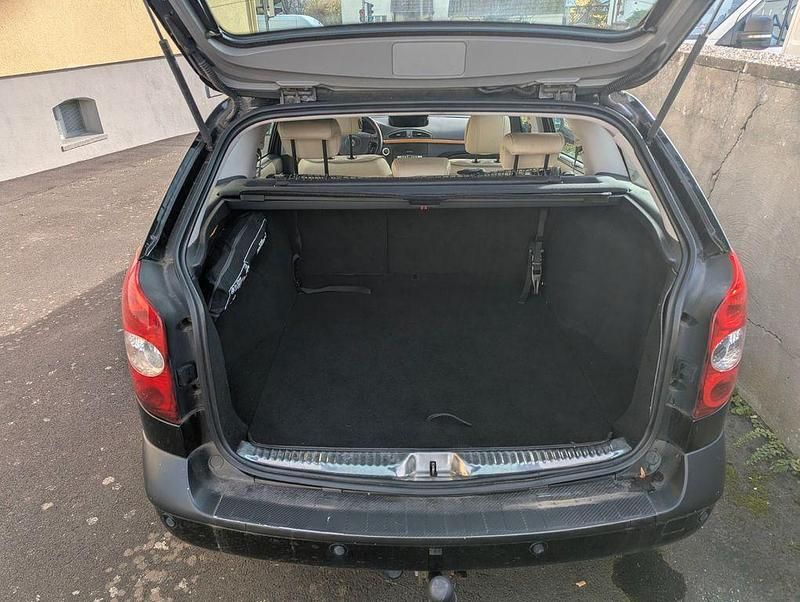 Gebraucht Renault Laguna GrandTour Initiale 170 PS (125 kW) 2006 Braun Kombi