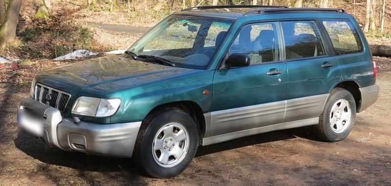 Gebraucht Subaru Forester 122 PS (89 kW) 2000 Grün SUV