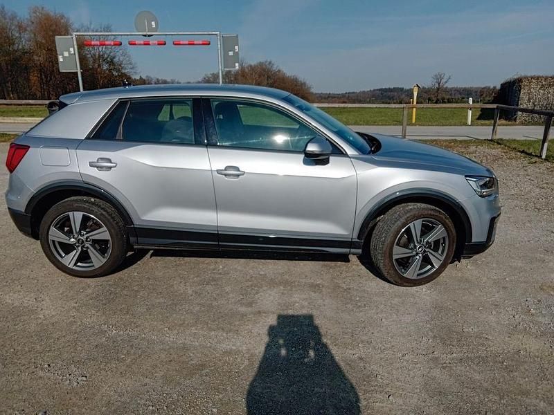 Second-hand Audi Q2 Design 150 CP (110 kW) 2020 Gri SUV