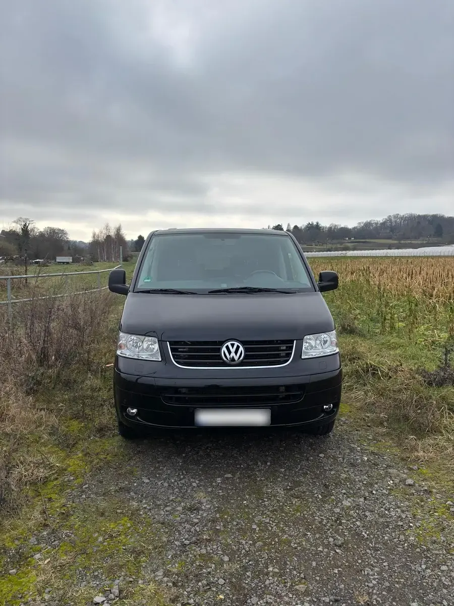 Gebraucht VW Multivan 174 PS (127 kW) 2007 Schwarz Van / Kleinbus