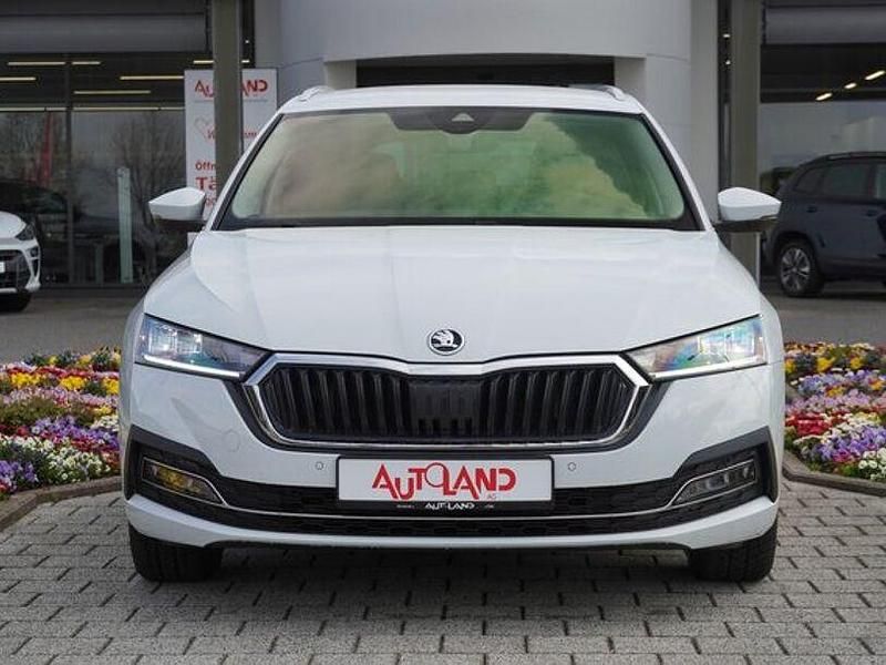Second-hand Skoda Octavia Style 150 CP (110 kW) 2022 Alb Break