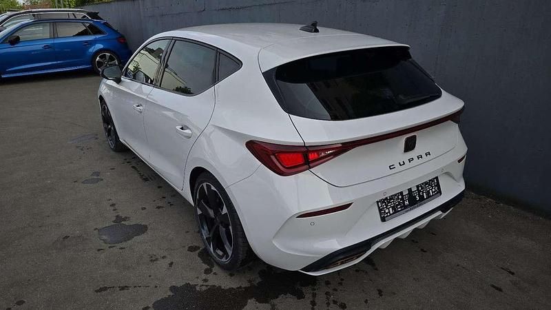 Usata Cupra Leon 204 CV (150 kW) 2022 Bianco Berlina