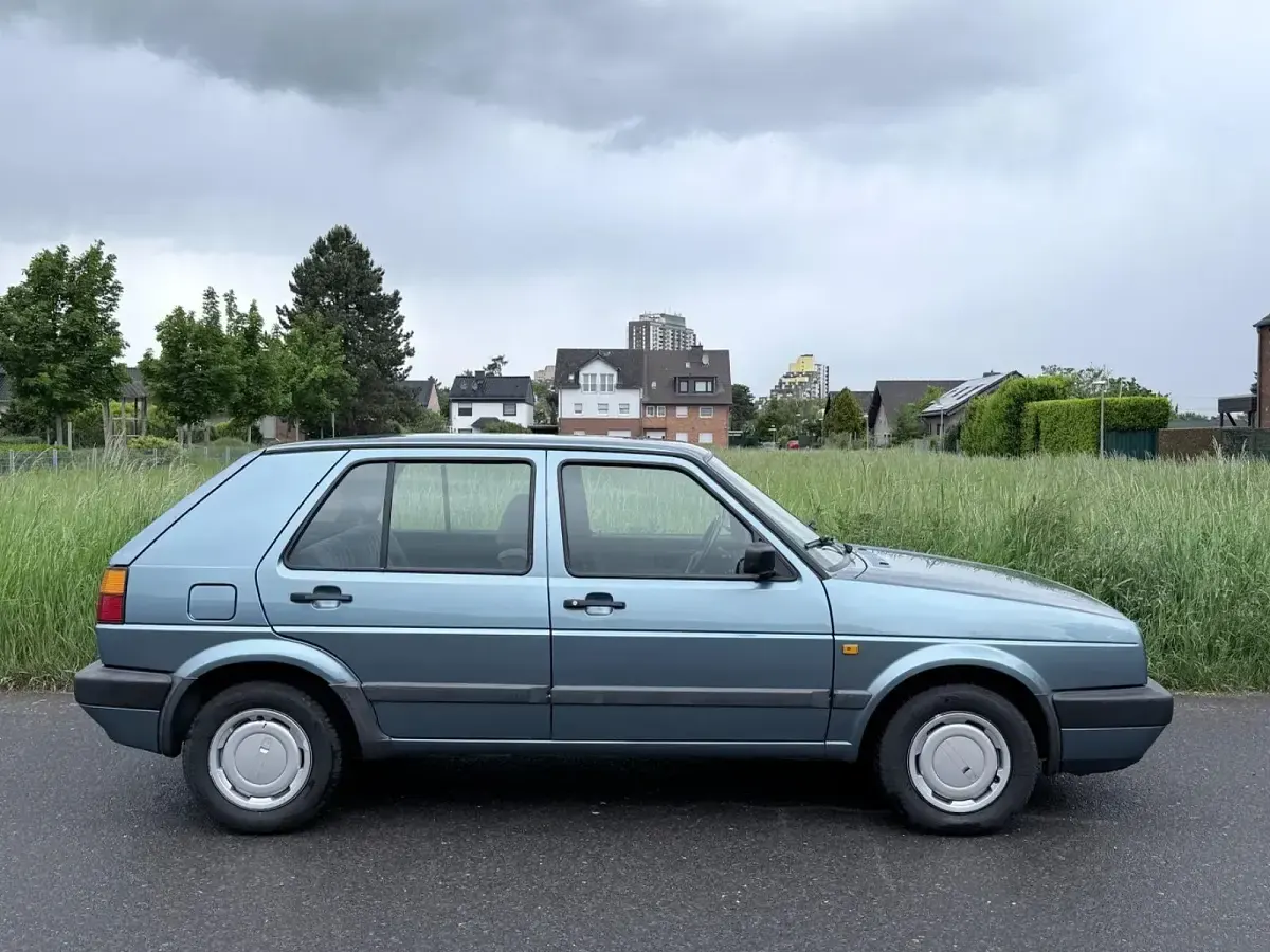 Brugt VW Golf III 69 HK (50 kW) 1991 Blå Hatchback