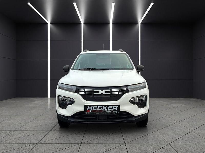 Gebraucht Dacia Spring Essentiel 33 kW (45 PS) 2024 Polarweiss Kleinwagen