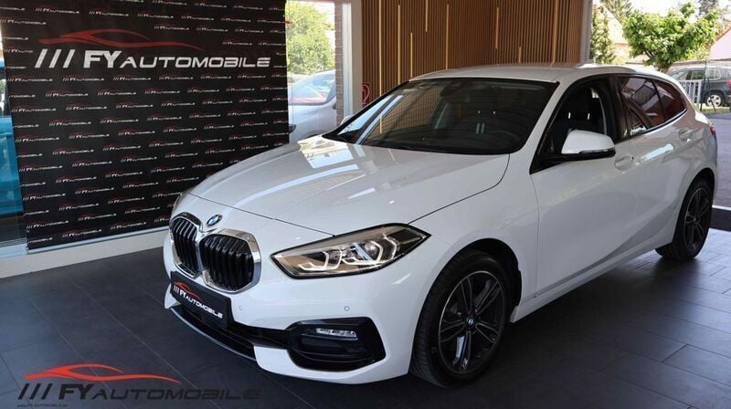 Weiß Gebraucht 2023 BMW 118 Sport Line Kleinwagen | 24.990 € (Guter Preis) - Bild 1/4