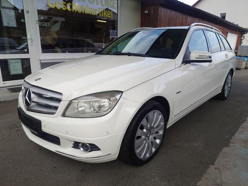 Gebraucht Mercedes C320 225 PS (165 kW) 2009 Weiß Kombi
