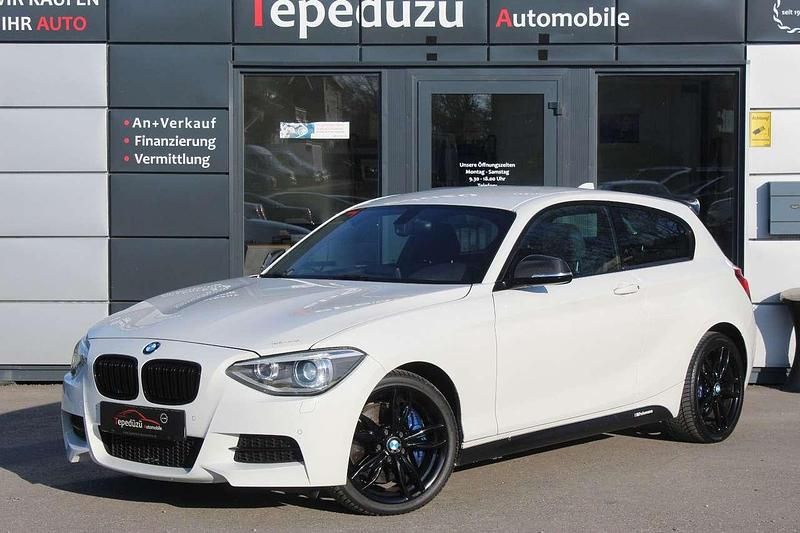 Gebraucht BMW 135 320 PS (235 kW) 2012 Alpinweiss iii Kleinwagen