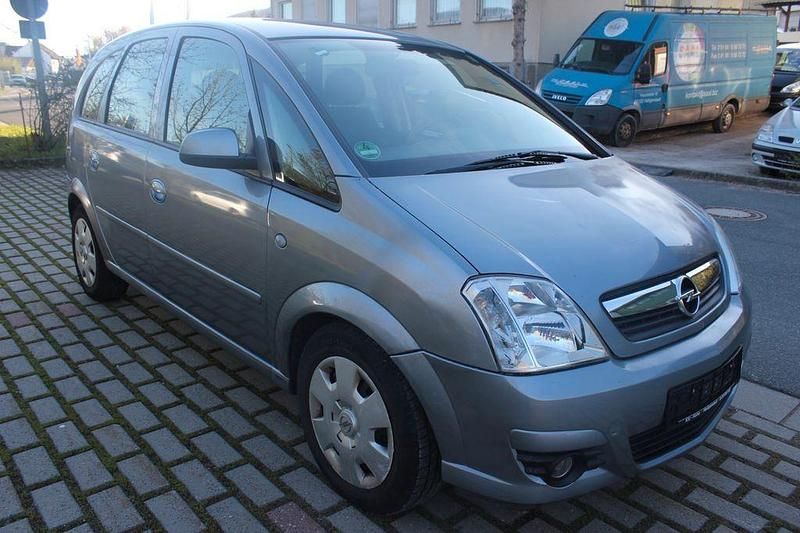 Second-hand Opel Meriva 105 CP (77 kW) 2006 Argintiu Monovolum