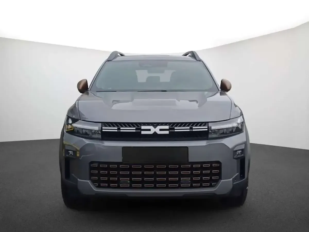 Neu Dacia Bigster Extreme 140 PS (102 kW) 2026 Metallic lackierung SUV