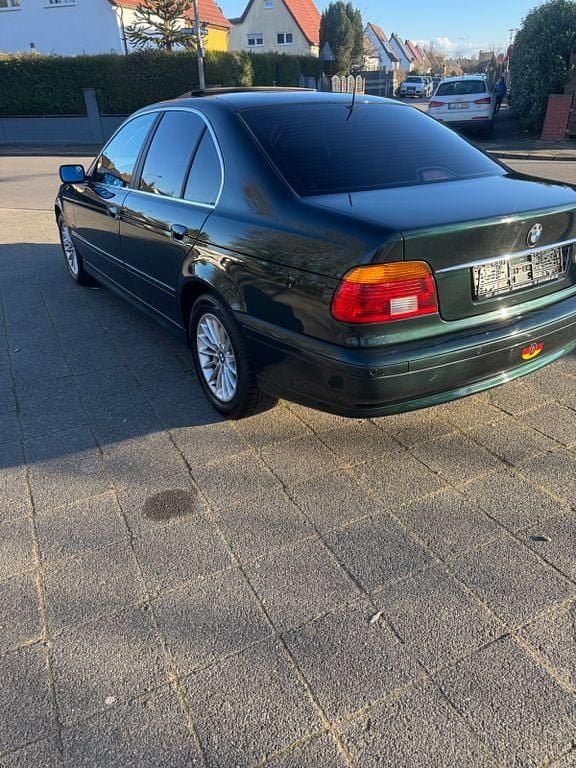Gebraucht BMW 520 Exclusive 170 PS (125 kW) 2002 Grün Limousine