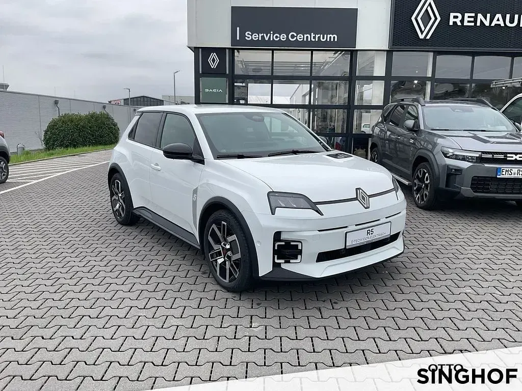 Second-hand Renault 5 E-Tech Techno 110 kW (150 CP) 2025 Alb Berlinǎ