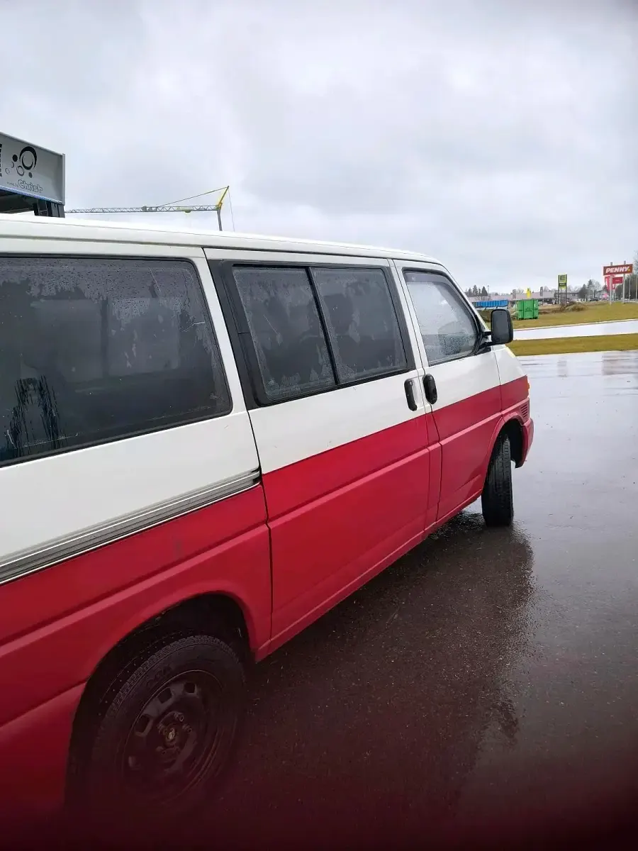 Second-hand VW Caravelle 102 CP (75 kW) 1997 Van