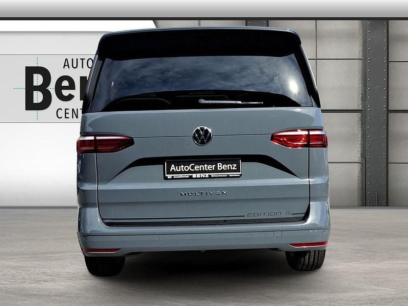 Neu VW Multivan Business 150 PS (110 kW) 2026 Grau Van