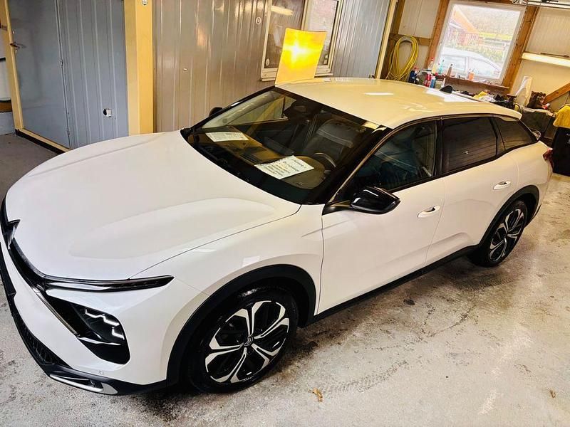 Gebraucht Citroën C5 X 136 PS (100 kW) 2025 Weiß Kombi