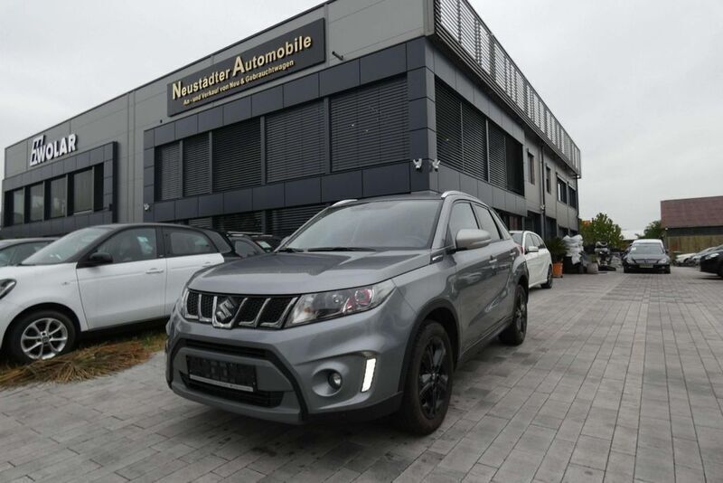 Grau Gebraucht 2018 Suzuki Vitara SUV | 14.999 € (Fairer Preis) - Bild 1/4