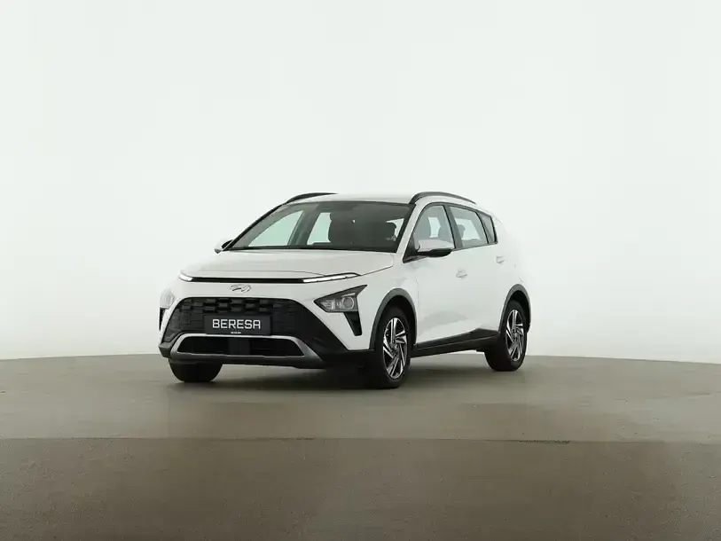 Gebraucht Hyundai Bayon Intro Edition 101 PS (74 kW) 2022 Weiß SUV