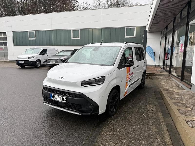 Gebraucht Toyota Proace Team 131 PS (96 kW) 2026 Weiß Van / Kleinbus