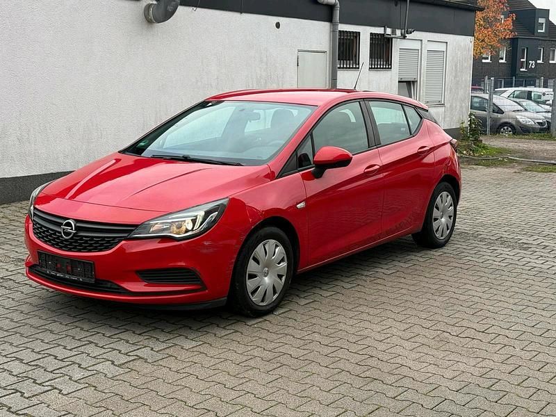 Rot Gebraucht 2016 Opel Astra Limousine | 3.900 € (Guter Preis) - Bild 1/4
