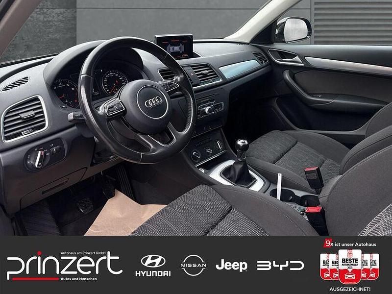 Gebraucht Audi Q3 Comfort 150 PS (110 kW) 2017 Brillantschwarz SUV