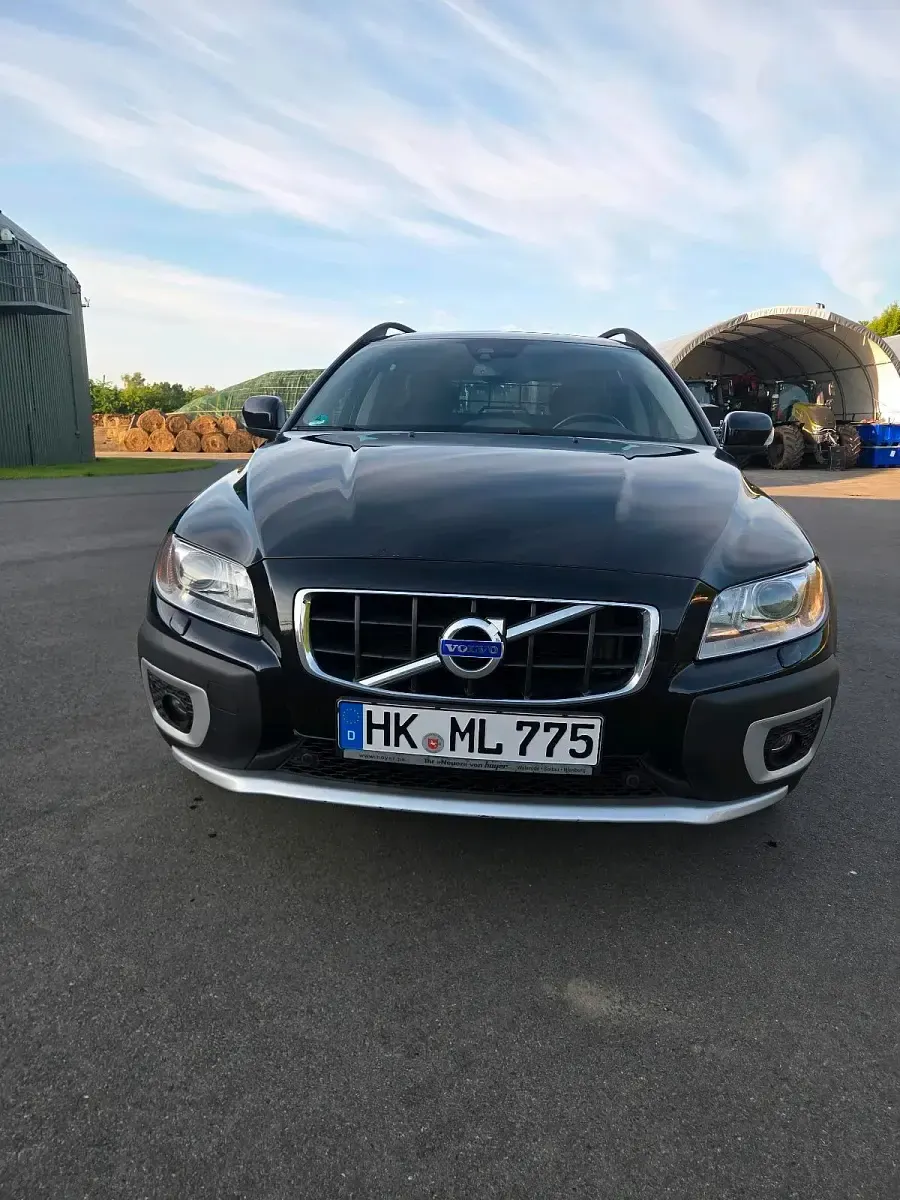 Gebraucht Volvo XC70 215 PS (158 kW) 2012 Schwarz Kombi