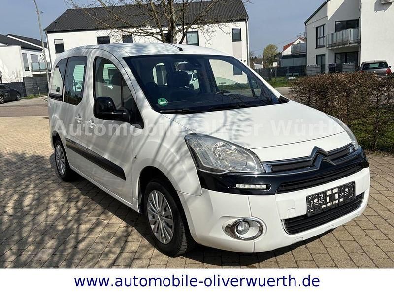 Gebraucht Citroën Berlingo 114 PS (83 kW) 2012 Weiß Van / Kleinbus