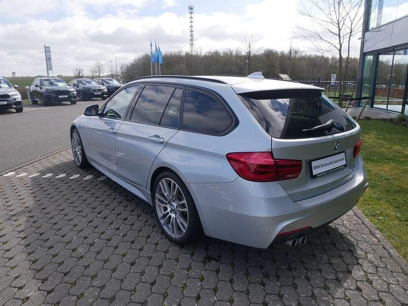 Gebraucht BMW 330 Shadowline 258 PS (189 kW) 2016 Silber Kombi