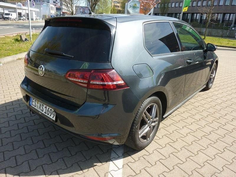 Gebraucht VW Golf VII GTD 184 PS (135 kW) 2016 Grau Limousine