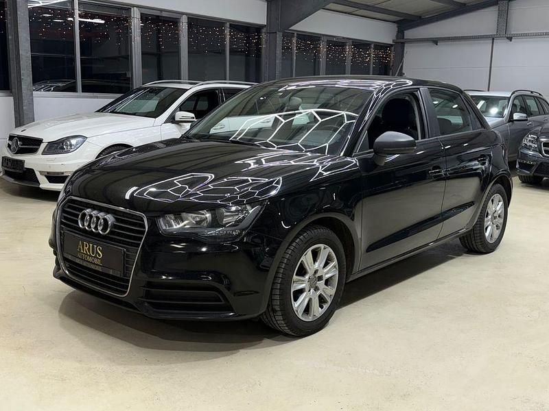 Schwarz Gebraucht 2012 Audi A1 Sportback Attraction Kleinwagen | 6.999 € (Fairer Preis) - Bild 1/4