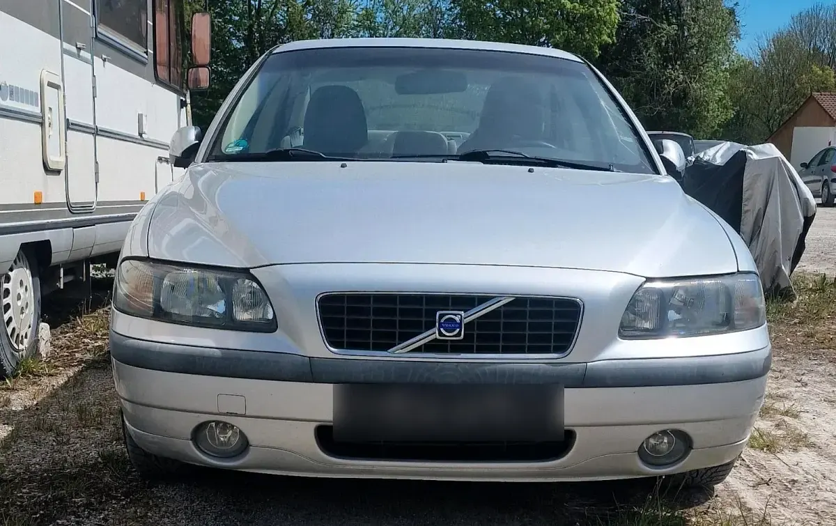 Usata Volvo S60 2002 Argento Berlina