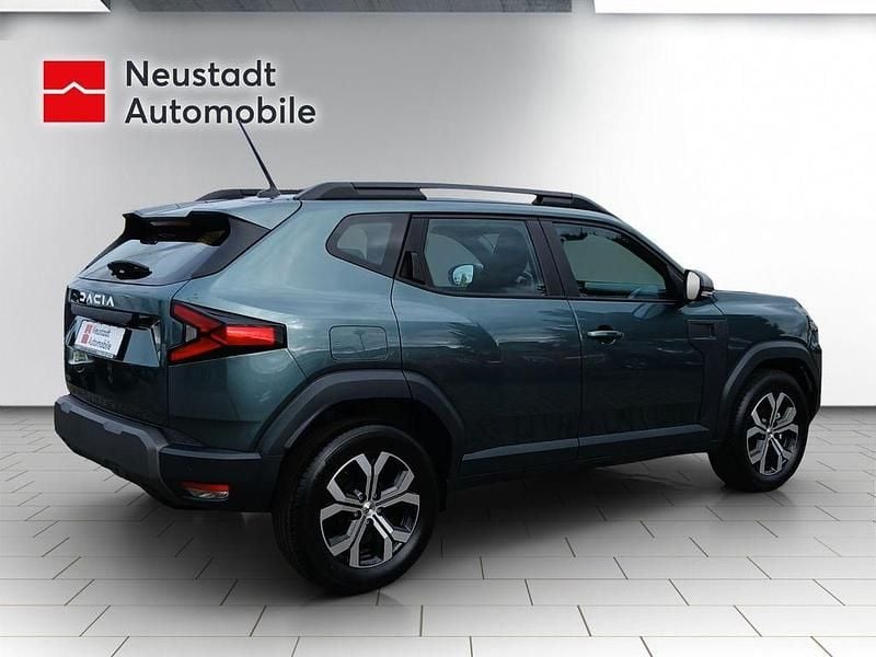 Neu Dacia Duster Expression 131 PS (96 kW) 2025 Grün SUV