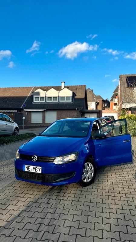 Blau Gebraucht 2011 VW Polo Kleinwagen | 2.900 € (Guter Preis) - Bild 1/4