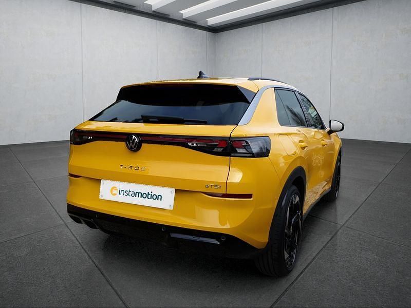 Neu VW T-Roc 150 PS (110 kW) 2026 Gelb SUV