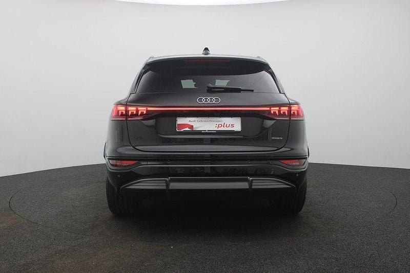 Gebraucht Audi Q6 e-tron S-Line 284 kW (387 PS) 2026 Schwarz SUV