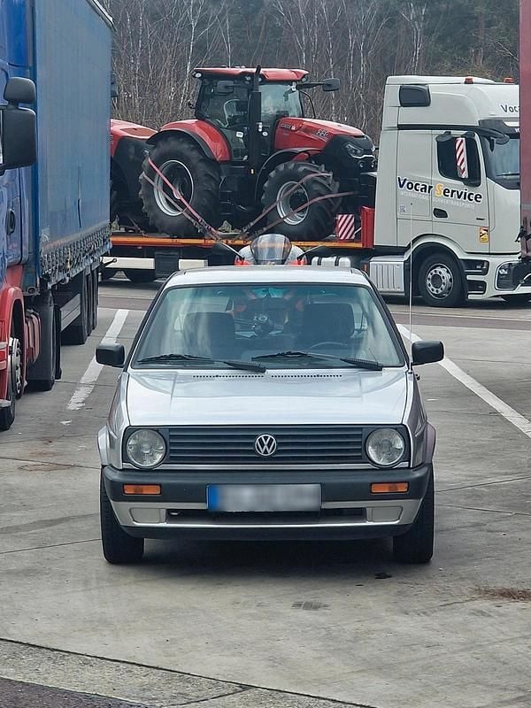 Second-hand VW Golf II 80 CP (58 kW) 1990 Argintiu Hatchback