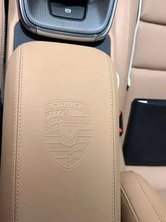 Brugt Porsche 992 581 HK (427 kW) 2023 Sort Cabriolet