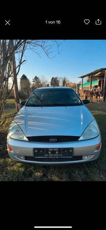 Silber Gebraucht 1998 Ford Focus Kleinwagen | 350 € (Guter Preis) - Bild 1/4