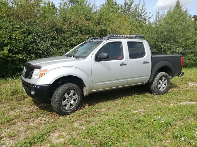 Gebraucht Nissan Frontier 366 PS (269 kW) 2005 Silber Pickup