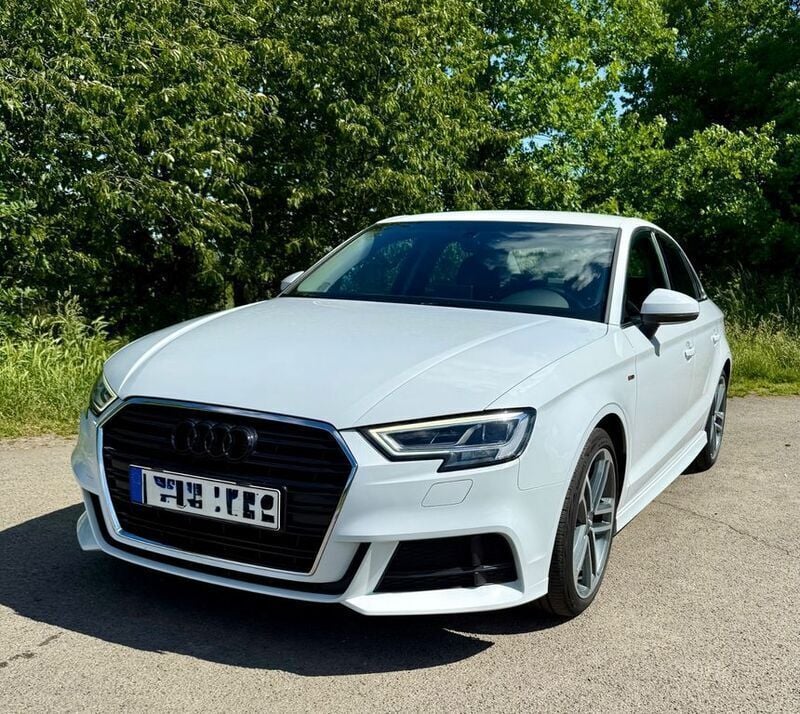 Weiß Gebraucht 2018 Audi A3 S-Line Limousine | 17.500 € (Guter Preis) - Bild 1/4