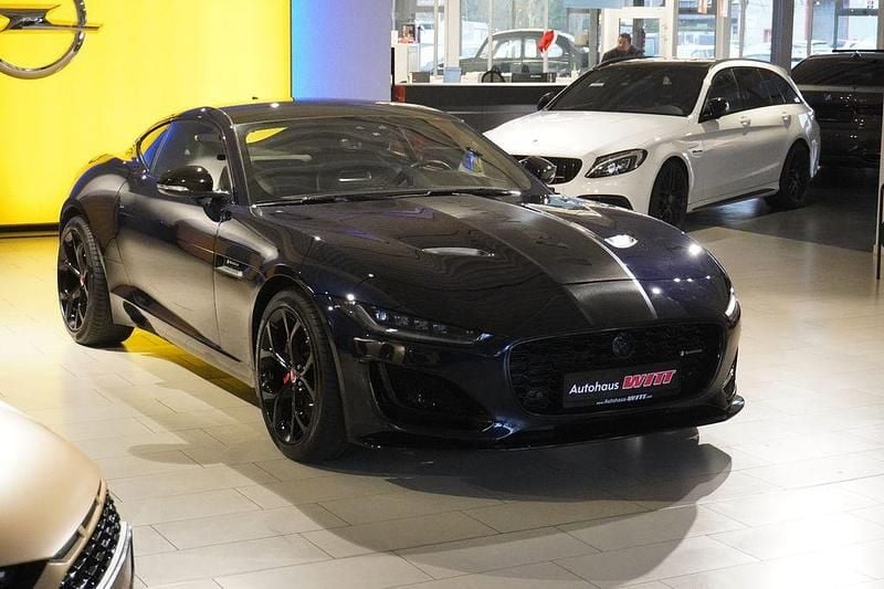 Gebraucht Jaguar F-Type R-Dynamic 300 PS (220 kW) 2021 Blau Coupé