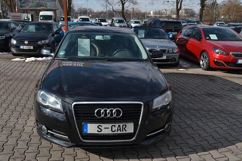 Gebraucht Audi A3 Ambition 125 PS (91 kW) 2012 Schwarz Limousine